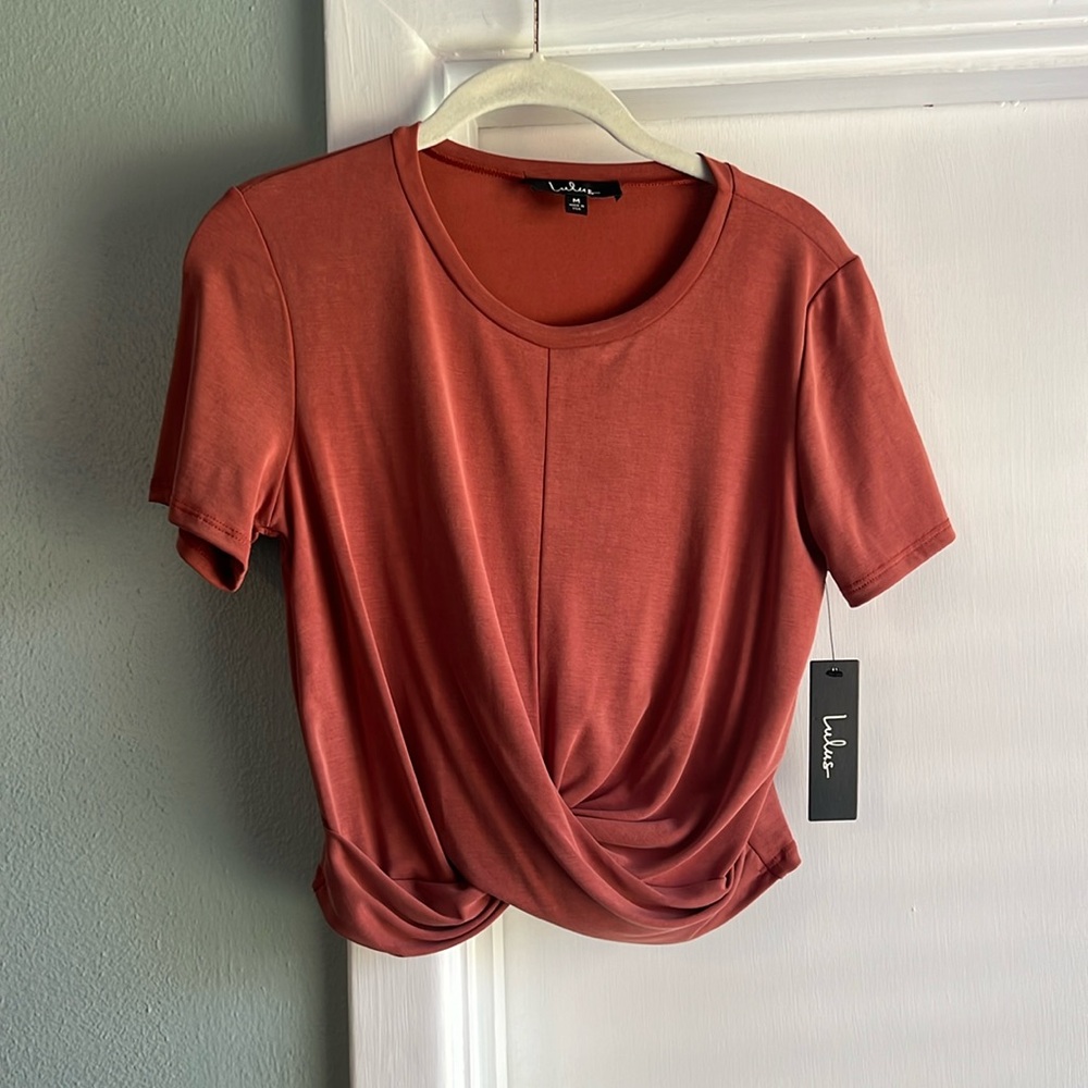 Lulus NWT rust short sleeve crop